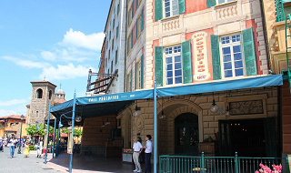 【カフェ・ポルトフィーノ】メニュー＆場所は？ショーが観られるディズニーシーのレストラン