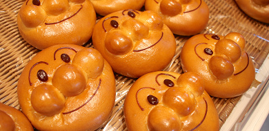 【横浜】アンパンマンミュージアムのパンを紹介！入場しなくても買える？種類・値段・混雑状況も！