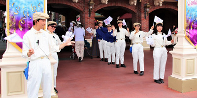 「割れ窓理論」って知ってる？ディズニーがいつもキレイな理由！