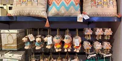 【USJ】2023年夏の新作スヌーピーグッズまとめ！「PEANUTS CHILL HERE」シリーズやスマイル柄グッズ登場