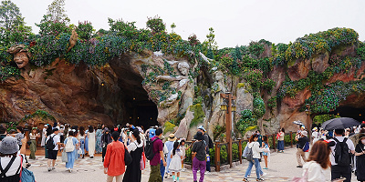 ファンタジースプリングスCM曲のタイトルは？ハーバーグリーティングでも流れる新曲！歌詞の和訳&意味、配信・CD情報を徹底解説！