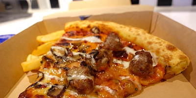 【2025】ユニバの安くておいしい食べ物まとめ！コスパ重視のユニバのフードメニュー25選