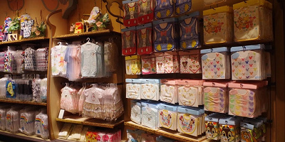 ディズニーシーのベビー服＆用品はここ！キス・デ・ガール・ファッション徹底ガイド