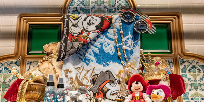 【2018】ディズニーパイレーツサマーグッズ55選！TDSパイレーツサマーバトル＆海賊モチーフお土産！