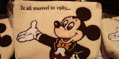 【最新】ディズニー35周年「Happiest Celebration!」グッズ44選！歴代ミッキーのクラシックなお土産