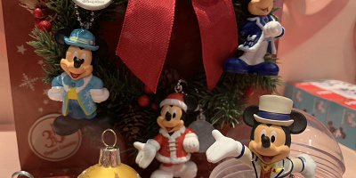 【2018冬】ディズニーのガチャガチャ8選！クリスマス限定のカプセルトイの種類と場所！