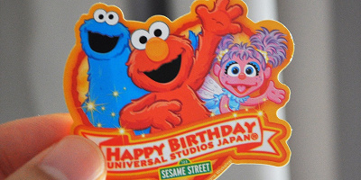 ユニバのバースデーシールはどこでもらえる？バースデーシールの種類と特典の体験談も！ 