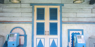 ディズニーの電話番号まとめ！こんな時はどこにかける？メールやチャットでの問い合わせも可能に