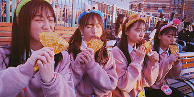 【何する？】USJ待ち時間の暇つぶし3選！おすすめアプリ＆カップル・友達向けの方法！