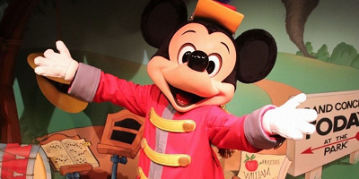 ディズニー再開後のキャラクターグリーティングはどうなる？休止施設まとめ！海外パークの現状も！