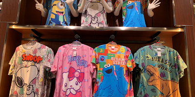 【2026】ユニバのTシャツ100選！マリオ、ミニオン、ジュラシックパークなど、USJ人気キャラが勢ぞろい！