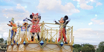 ディズニーランドのパレードを調査！ミニーバージョン開催！時間とベストな鑑賞場所は？