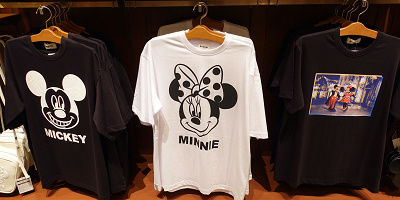 【5/12発売】ディズニー×ZUCCaコラボグッズ10選！おしゃれなTシャツやショルダーバッグが登場！