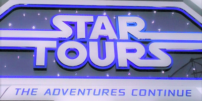 ディズニーランドのアトラクション「スター・ツアーズ」まとめ！ストーリー分岐や仕組み、トリビアも！