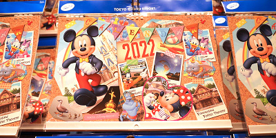 【2022年版】ディズニーカレンダー8選！壁掛け・卓上・手帳タイプまとめ！ダッフィー＆フレンズも！
