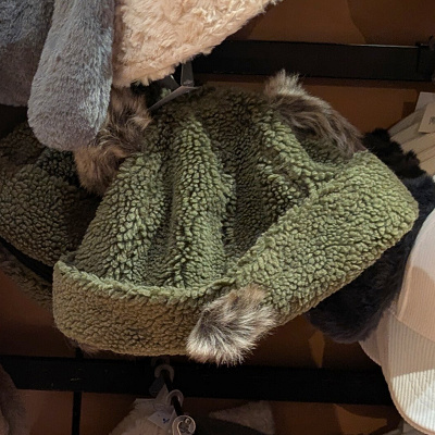 スヌーピー耳付きロールキャップ