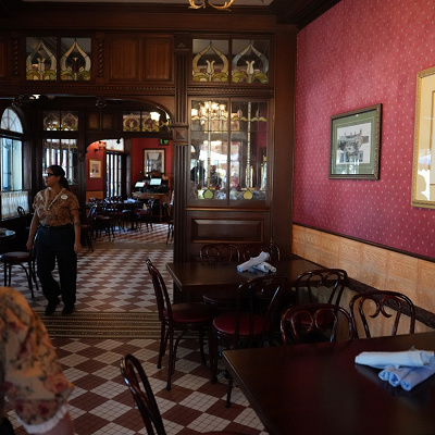 カリフォルニア・アナハイムディズニー：カフェ・オーリンズ