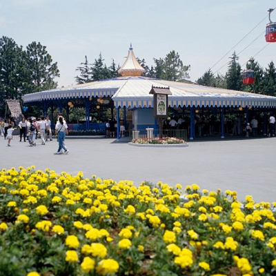 マジックカーペット世界一周 サークルビジョン360 キャステル Castel ディズニー情報