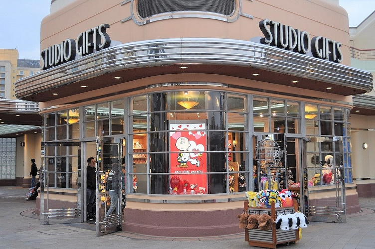 Usj グッズは通販できる 公式通販サイトの利用方法や購入できるグッズの