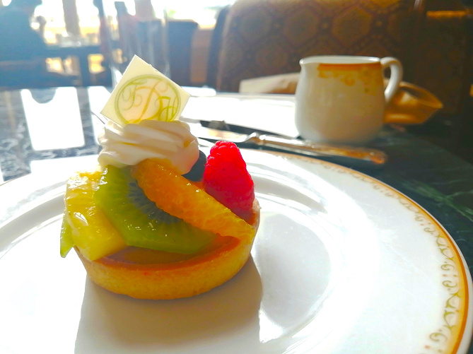 ディズニー画像ランド トップ100ディズニー ホテル ラウンジ 比較