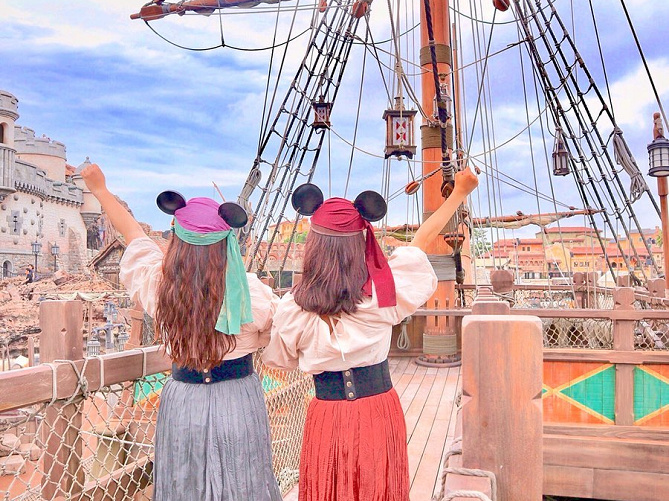 ディズニー画像ランド ベスト50 ディズニー 服装 7 月