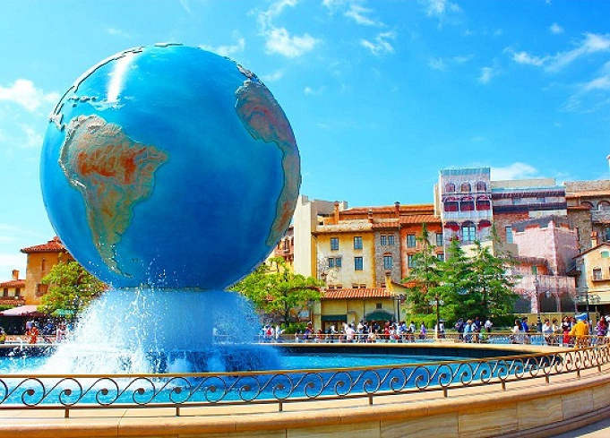 ディズニーシーの地球儀 アクアスフィア とは 周辺エリア エントランスのトリビアを解説