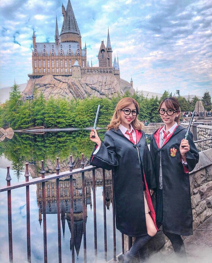 Usj ハリーポッター風写真の撮り方 ハリポタエリアでおすすめの撮影場所 ポーズ 服装など