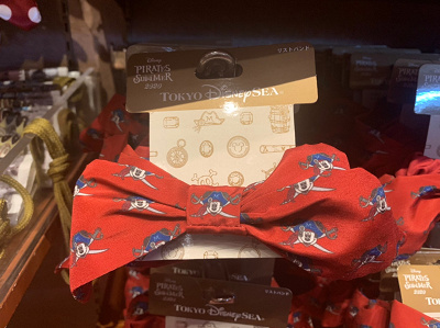 7 28発売 ディズニーパイレーツサマーグッズ35選 海賊tシャツ カチューシャが登場