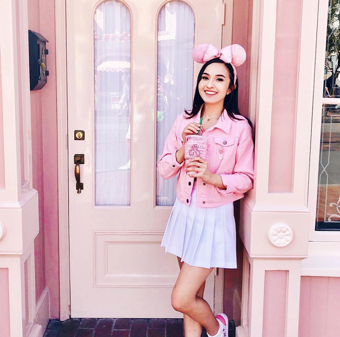 必見 海外ディズニーカチューシャ選 おすすめコーデ スパンコール キャラクターデザインまとめ