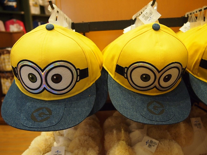 21 ユニバの被り物100選 ぬいぐるみハット 帽子 キャップ カチューシャの種類と値段まとめ