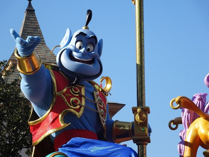 ディズニー映画 アラジン 登場キャラのプロフィールまとめ 実写版キャスト 声優情報も