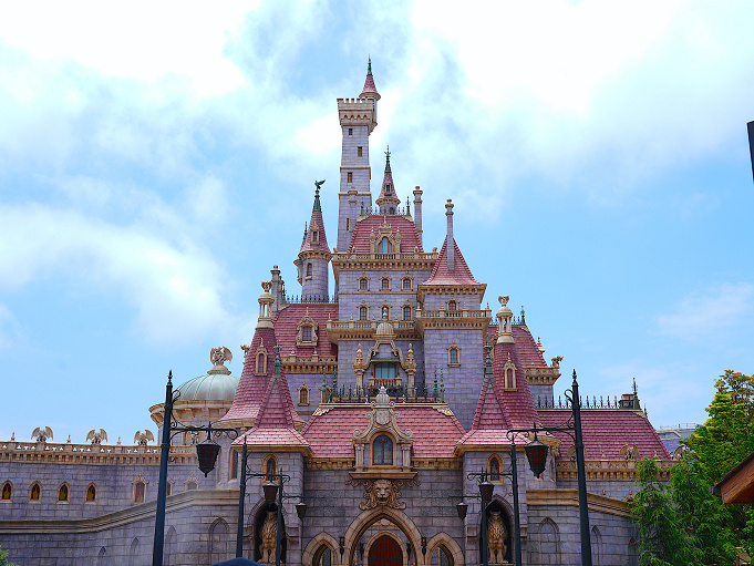 最新 ディズニーが雨のときはどうする 雨対策アトラクション 傘や持ち物などをチェック