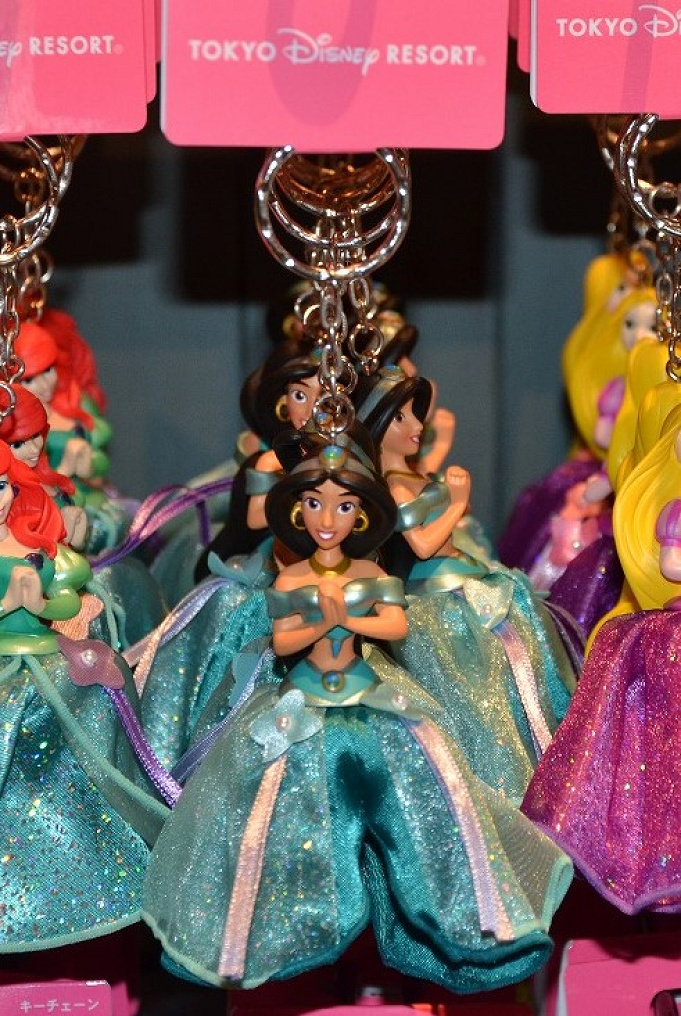 ディズニーのアラジングッズ25選 ジャスミンやジーニーの人気お土産をまとめて紹介