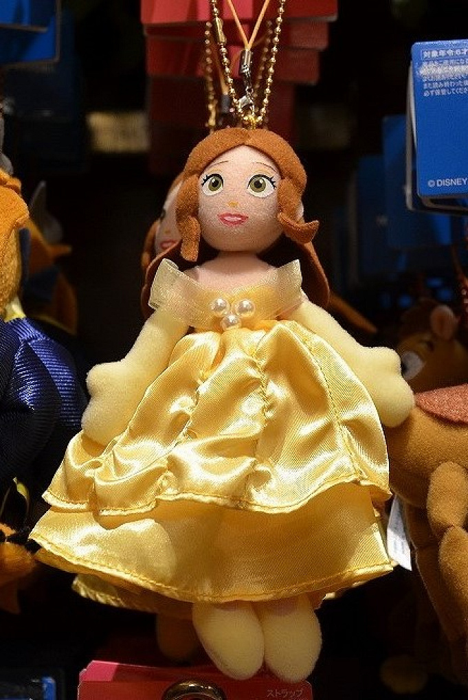 19 美女と野獣グッズ40選 ディズニーで買えるベルのポーチやキーホルダーなどのお土産
