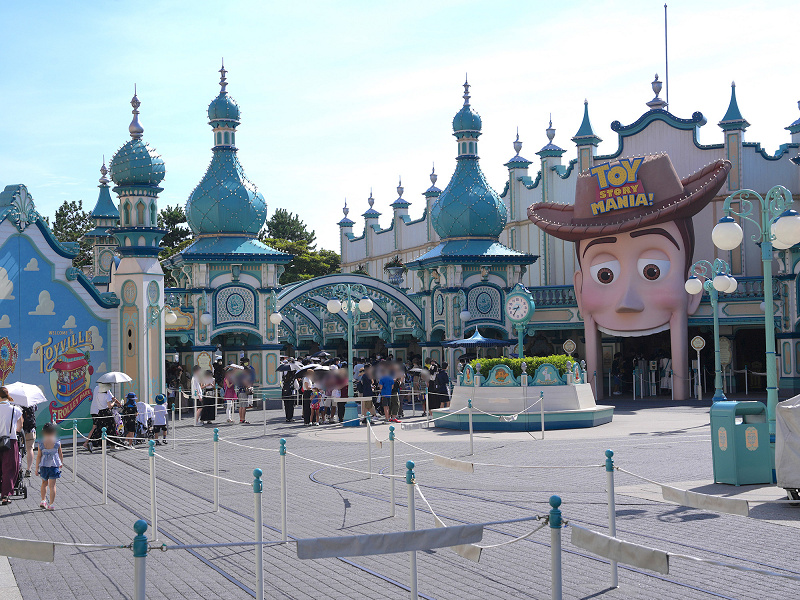 トイストーリーマニアの待ち列 22年8月1日8時45分ごろの様子 キャステル Castel ディズニー情報