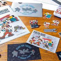 【7/15発売】ドリームステイクフライトグッズまとめ!ぬいば、文房具、雑貨など飛行機モチーフのグッズが勢揃い!