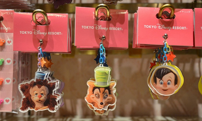 ディズニーのピアス イヤリング64種類まとめ ランド シーの人気アクセサリー ディズニーのピアス イヤリング64種類まとめ ランド シーの人気アクセサリー