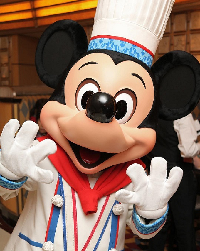 キャラクターグリーティング徹底解説 ディズニーキャラクターに会う方法 場所 コツ