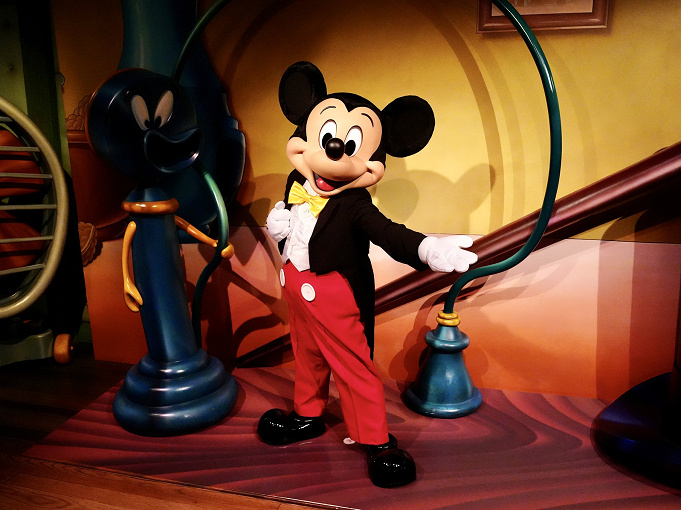 ディズニー誕生日シール 特典たくさん バースデーシールのもらい方 貼る場所は ディズニー誕生日シール 特典たくさん バースデーシールのもらい方 貼る場所は