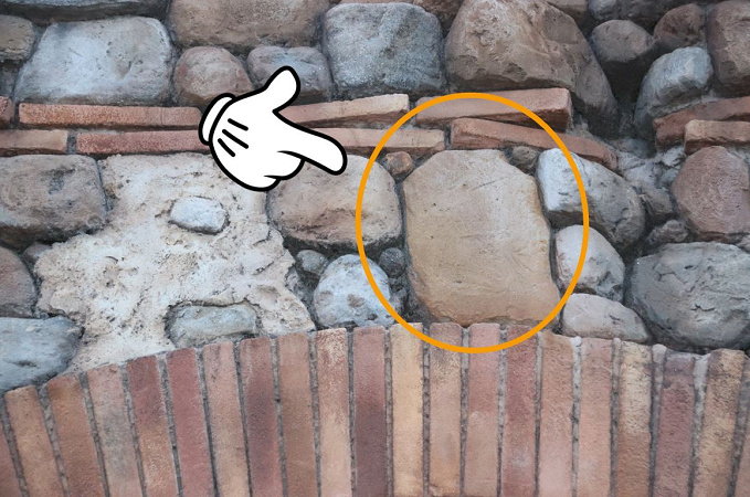 ディズニーシー編 隠れミッキー42種類を写真 ヒントでご紹介 お土産袋やtodayにも ディズニーシー編 隠れミッキー42種類を写真 ヒントでご紹介 お土産袋やtodayにも