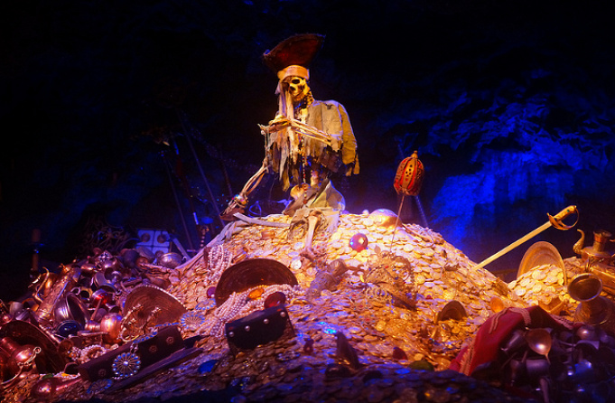 カリブの海賊の歌 曲や歌詞をご紹介 アトラクション概要 トリビアまとめ カリブの海賊の歌 曲や歌詞をご紹介 アトラクション概要 トリビアまとめ