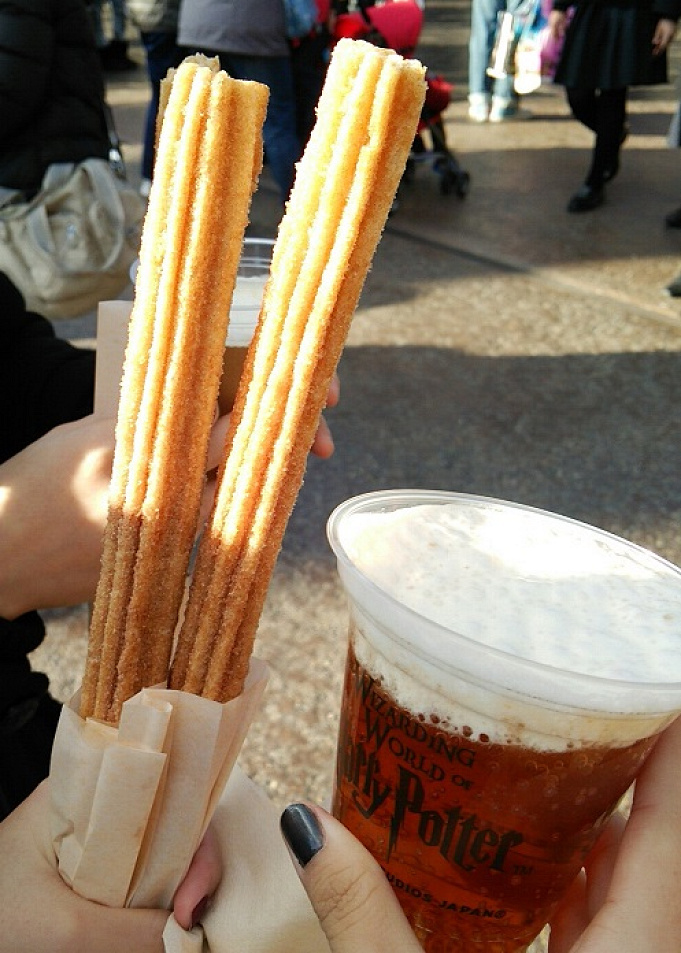 Usj 1日に使うお金はいくら ユニバの予算を徹底調査 食事 ペットボトル お土産など