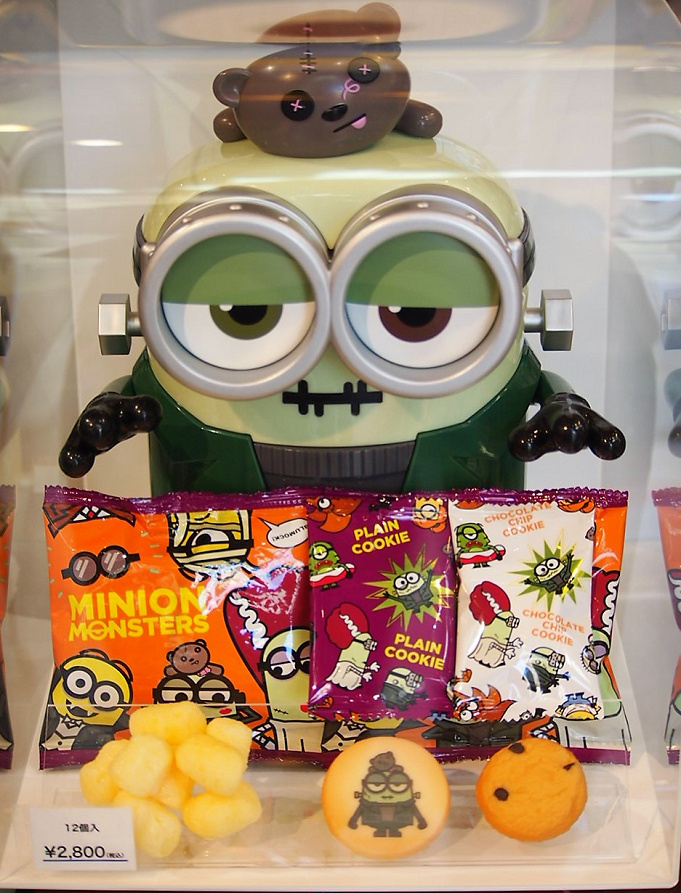 18 Usjハロウィングッズ お土産78選 スヌーピーやミニオンのお菓子 カチューシャ Tシャツなど
