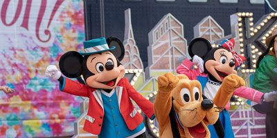 【ハロー、ニューヨーク!】ショーの見どころ&触れ合いポイントまとめ!TDSの新しいショーを紹介!