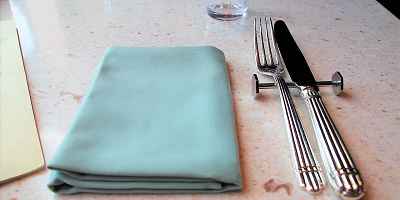 ディズニー風結婚式を成功させたみんなのアイデア集!プリンセスのウェディングドレスやブライダルネイル、ウェディングケーキも