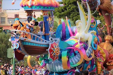 ディズニー歴代のショー パレードを動画で紹介 思い出が蘇る