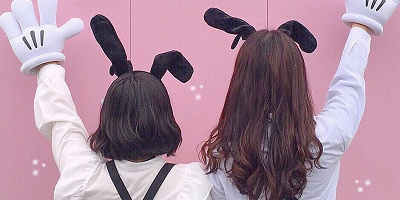 【季節別】ディズニー双子コーデの作り方!春夏秋冬のコーデ例とおすすめアイテムを紹介♪