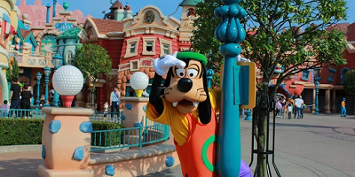 ディズニー犬キャラクター「グーフィー」マックスの父!誕生日やプルートとの違いは?