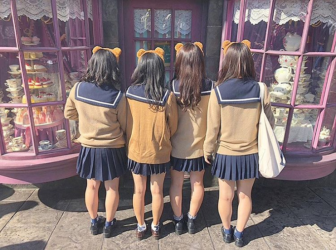 Usj 制服ユニバのかわいいコーデ23選 大人もok 知っておくべきルールも紹介