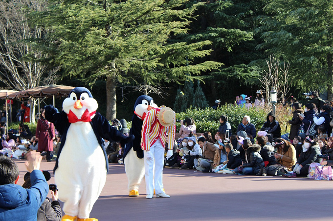 ディズニーのペンギンキャラ4選 パークでよく見るあの子はメリーポピンズのキャラ ディズニーのペンギンキャラ4選 パークでよく見るあの子はメリーポピンズのキャラ